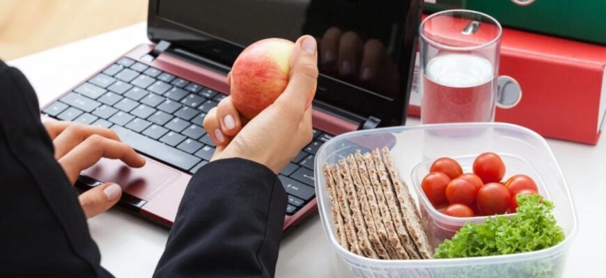 Як перекуси впливають на загальну калорійність дня